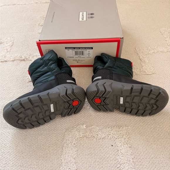 HUNTER SNOW BOOTS! toddler - Picture 3 of 6